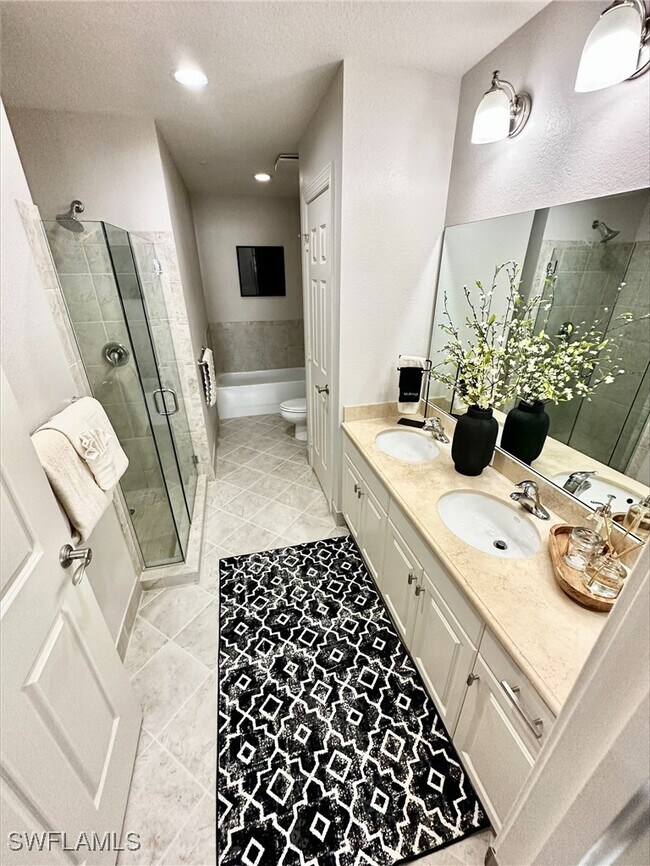 Building Photo - 5076 Annunciation Cir