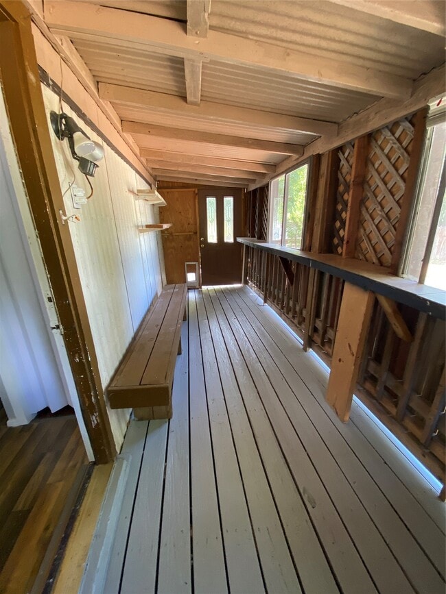 Building Photo - 109 Birchwood Dr