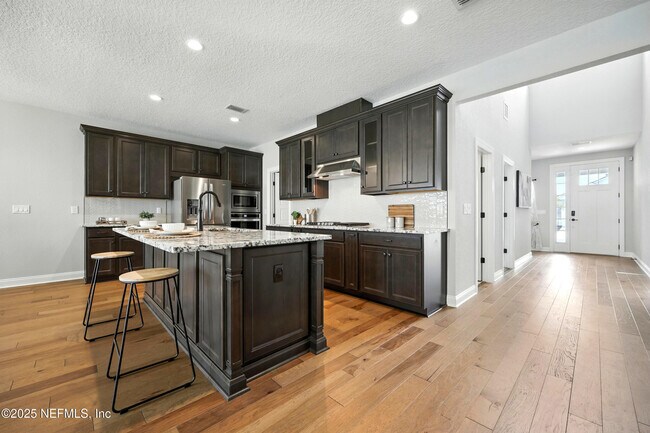 Building Photo - 24 Tradesman Ln