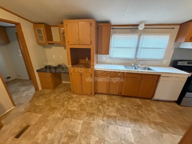 Building Photo - 4025 Arch Finch Rd