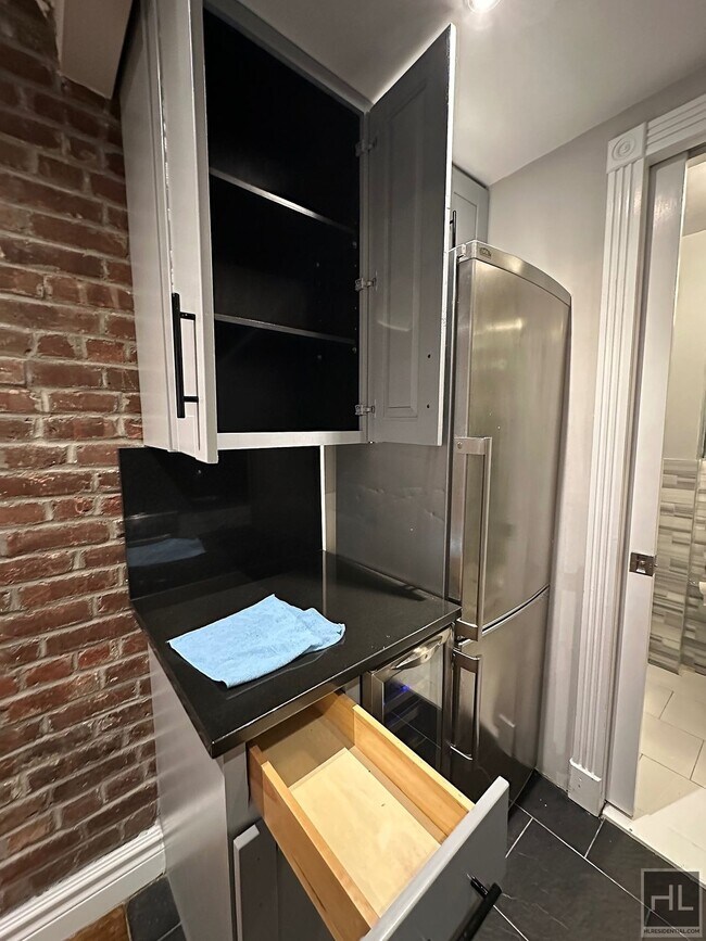 Building Photo - West 53rd Street