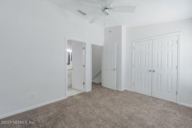 Building Photo - 12311 Kensington Lakes Dr