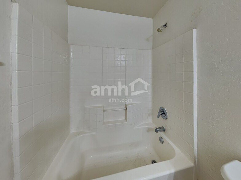 Building Photo - 12737 W Boca Raton Rd