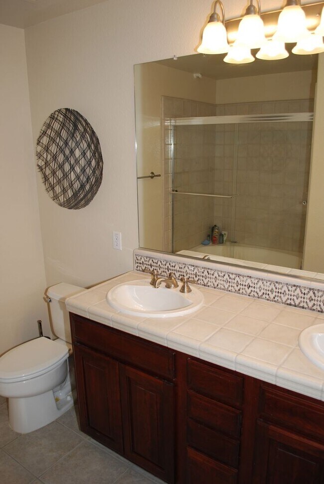 Building Photo - 6581 Hearthstone Cir