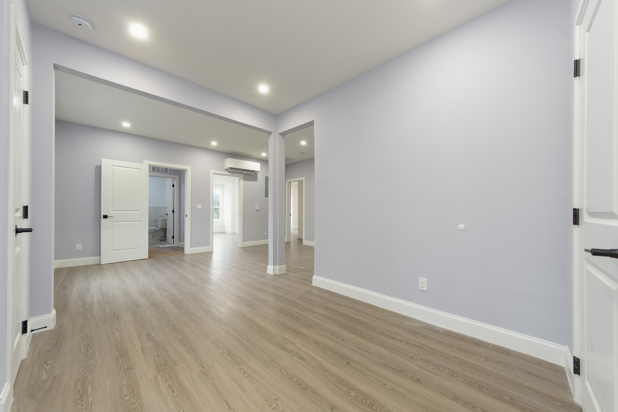 Building Photo - 222 Primrose Ave