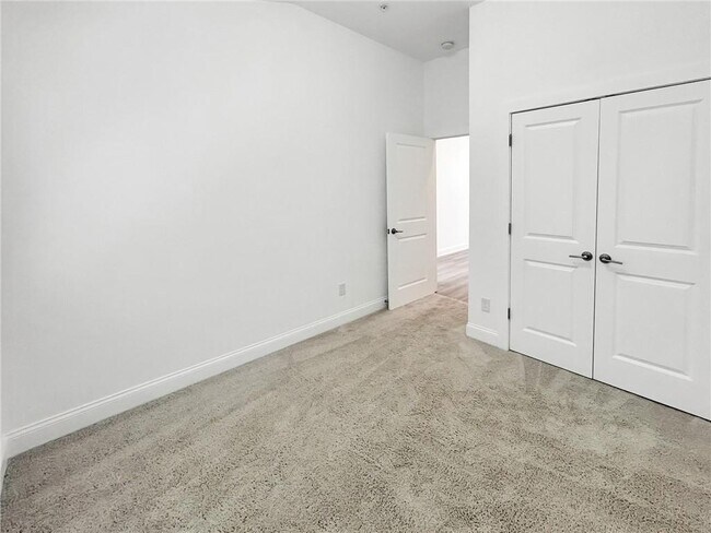 Building Photo - 403 Burgundy Wy