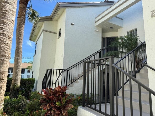 Building Photo - 5283 Europa Dr