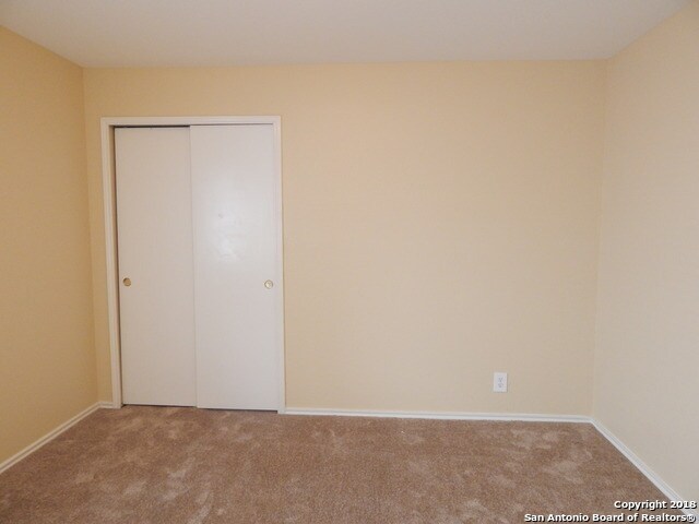 Building Photo - 1239 Lion Forest