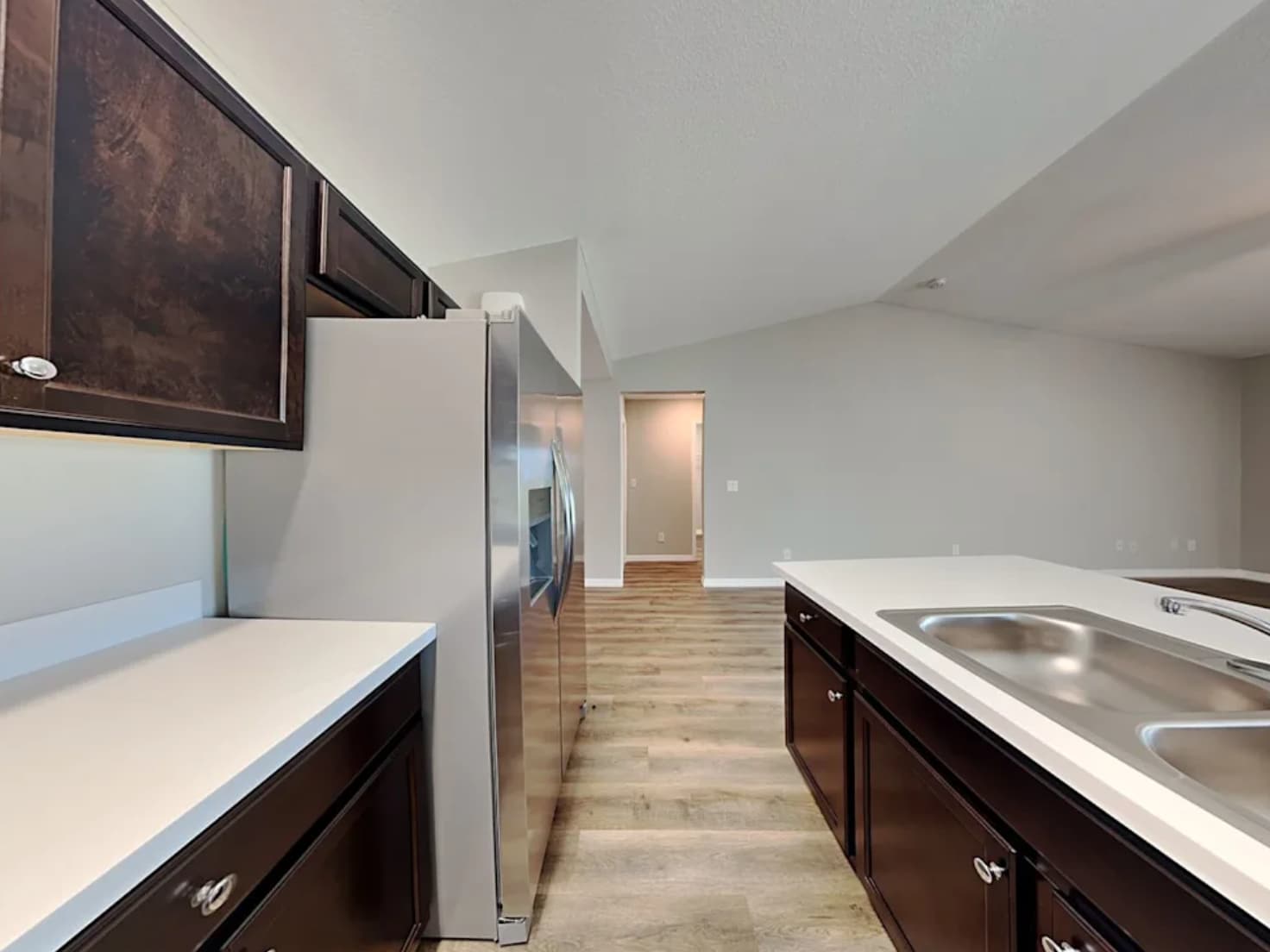 Building Photo - 509 SE 7th St