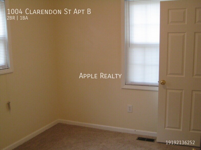 Building Photo - 1004 Clarendon St