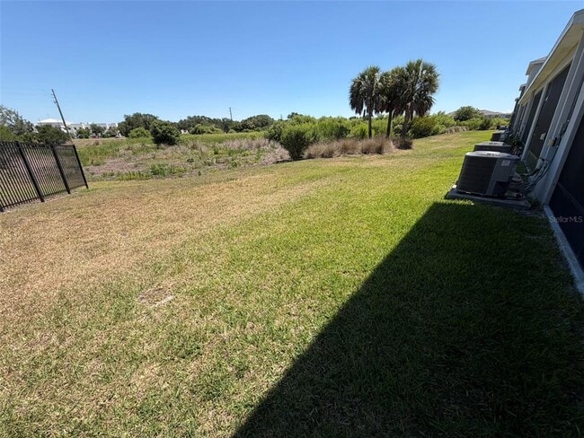 Building Photo - 8860 Milestone Dr