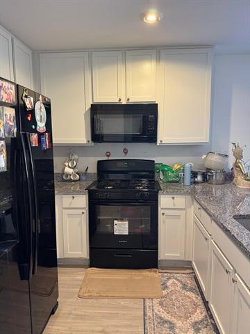 Building Photo - 3004 Harper St