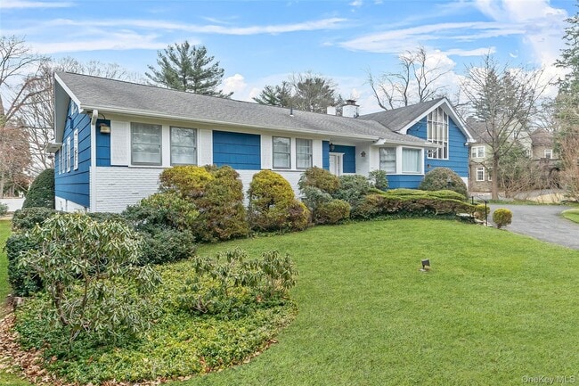 Building Photo - 205 Soundview Ave