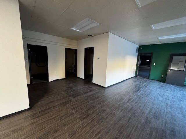 Building Photo - 410 S Grand Ave