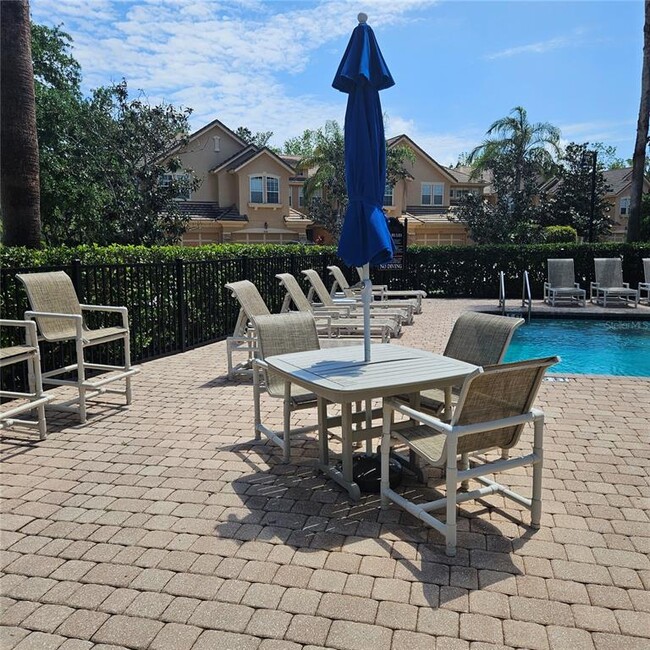 Building Photo - 8110 Villa Grande Ct