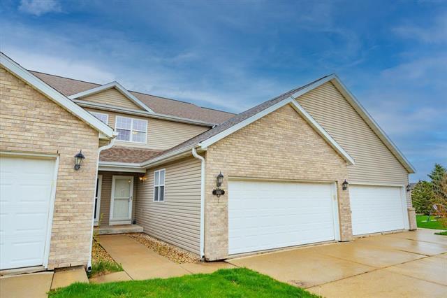 Primary Photo - 3020 Selkirk Dr