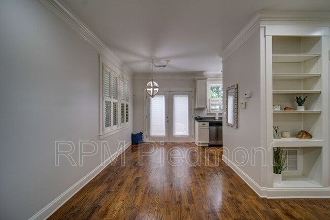 Building Photo - 622 John Wesley Dobbs Ave NE