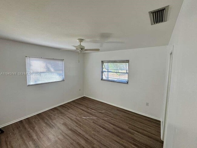 Building Photo - 5100 Rilma Ave