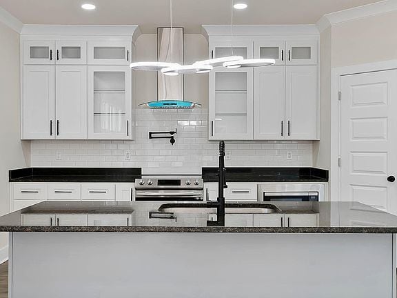 Building Photo - Build Equity While Leasing - Lease and Own from Day One!