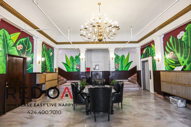 Building Photo - 601-603 S Rampart Blvd