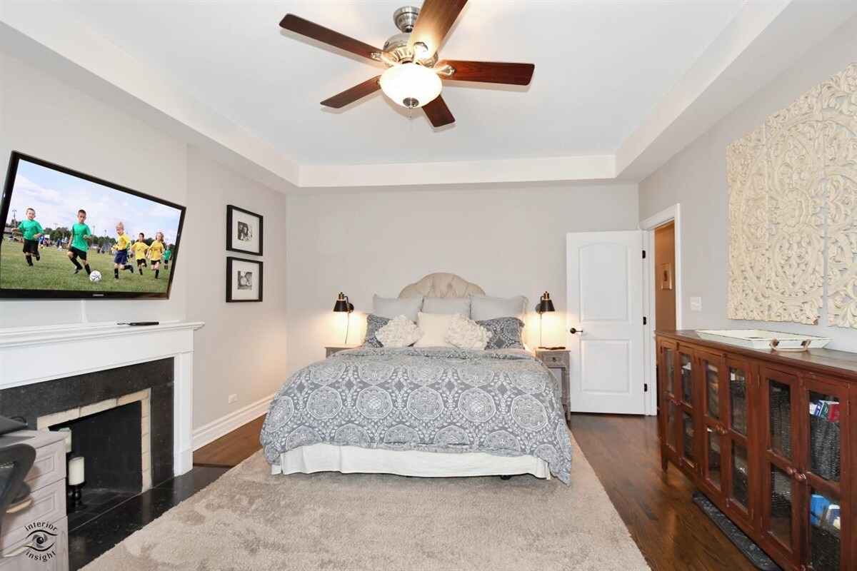 Building Photo - 211 W Saint Paul Ave