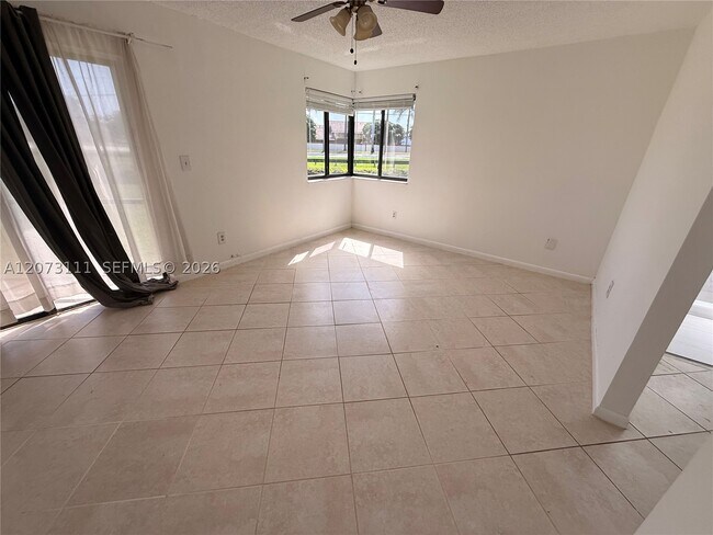 Building Photo - 9725 SW 138th St