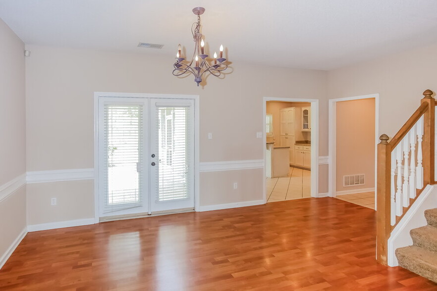 Building Photo - 9296 McClendon Cir N