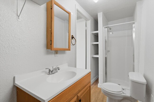 Building Photo - 212 Salinas Rd