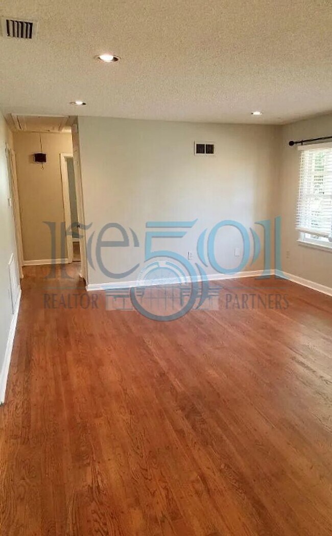 Building Photo - **Stunning New Rental Opportunity in Park Hill!**