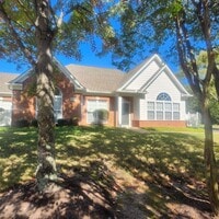 Building Photo - 1497 Castle Pines Cir