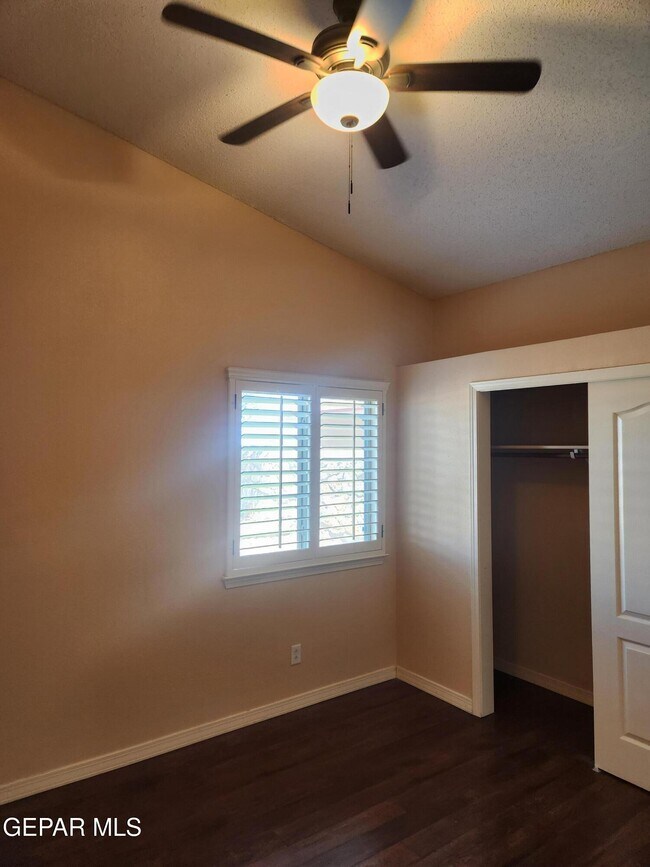Building Photo - 4001 Tuscany Hills Pl