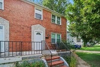 Building Photo - 3219 Taylor Ave