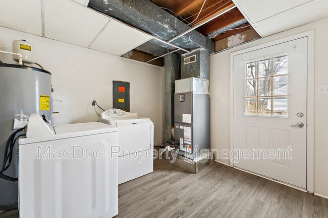 Building Photo - 38 Ocala Ln