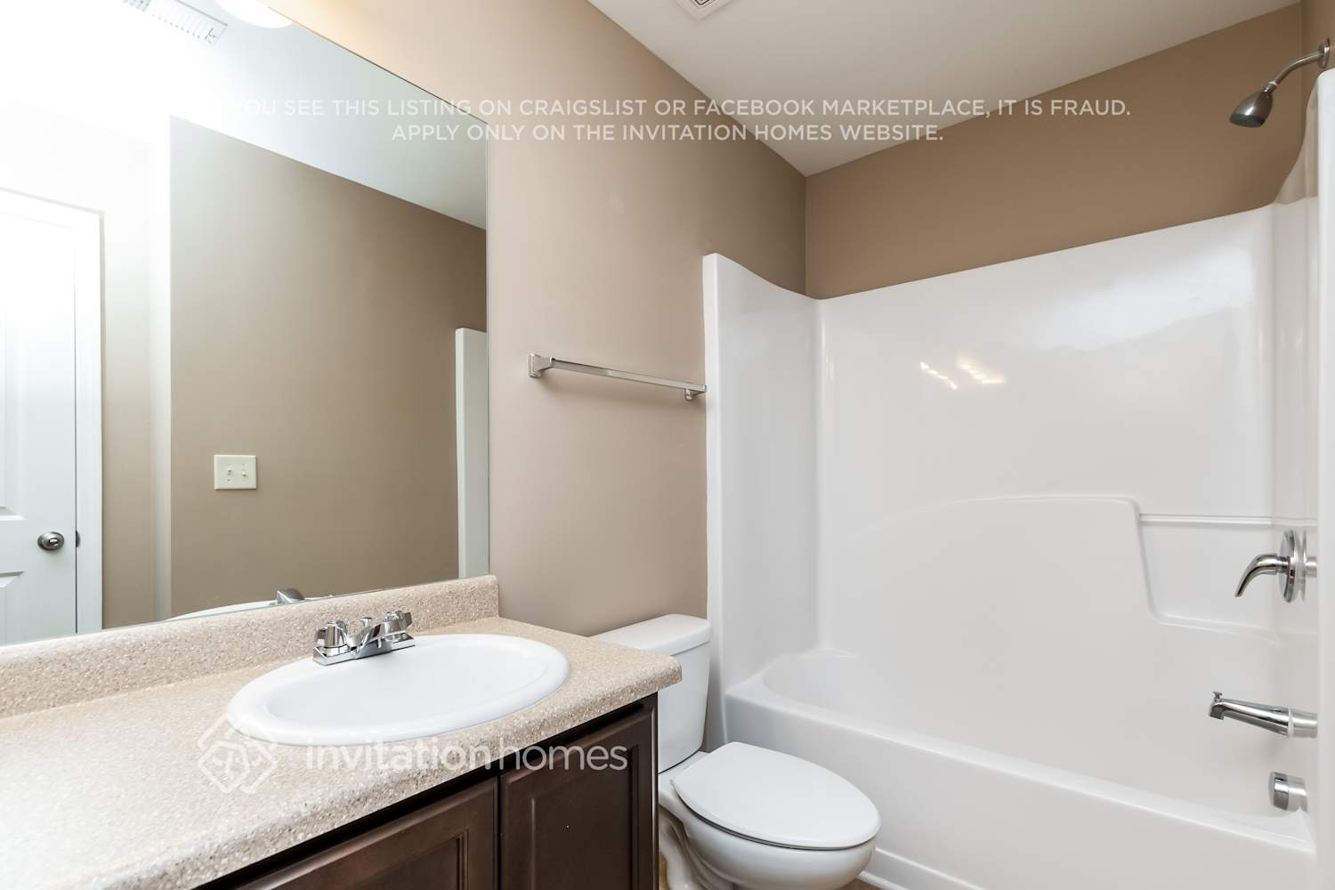 Building Photo - 302 Rippling Dr