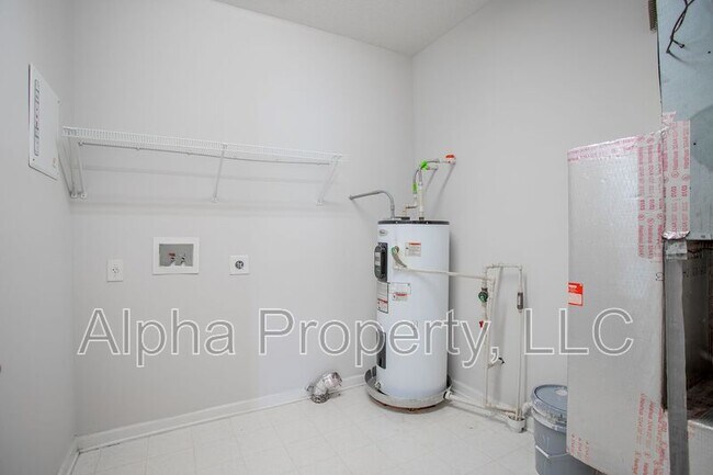 Building Photo - 531 McKenna Cir