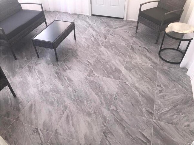 Building Photo - Fantastic 3bd/1ba home! Coming soon!