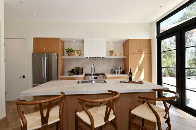 Building Photo - Discover NapaLuxe, A Newly Constructed Pri...