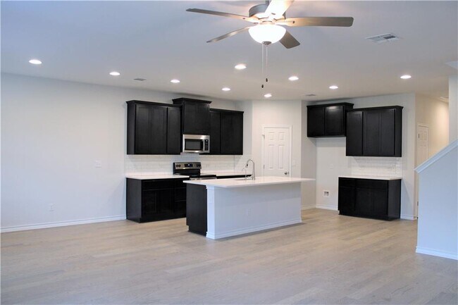 Building Photo - 344 Capstone Rd