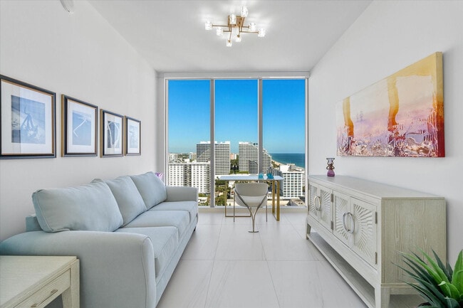 Building Photo - 151 N Seabreeze Blvd