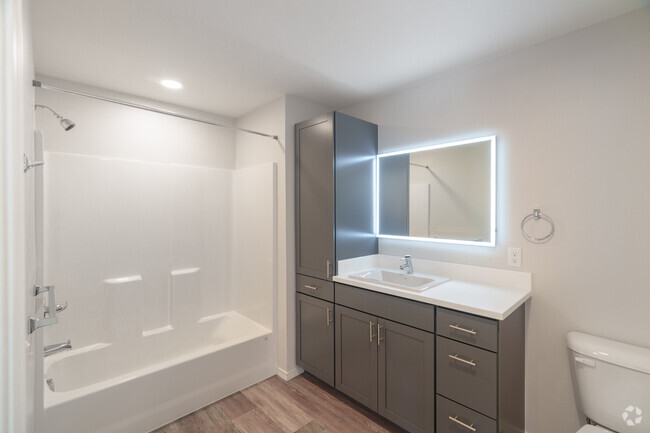 2BR, 2BA - 995SF - Bathroom - Basecamp