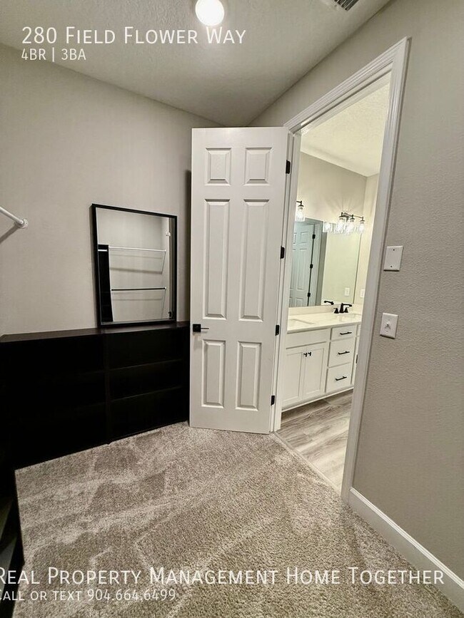 Building Photo - 280 Field Flower Wy