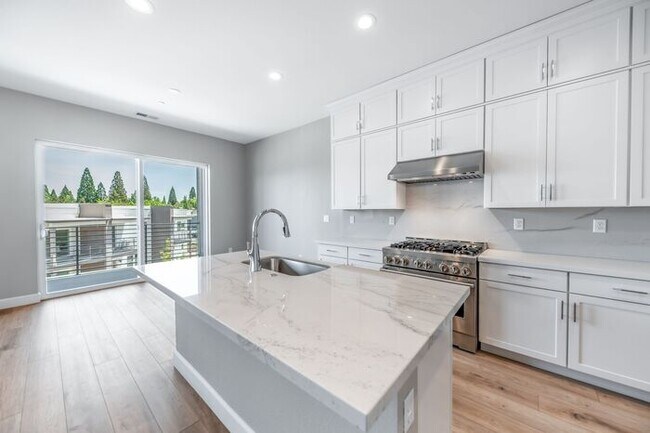 Building Photo - 50% Off Your First Full Month of Rent for ...