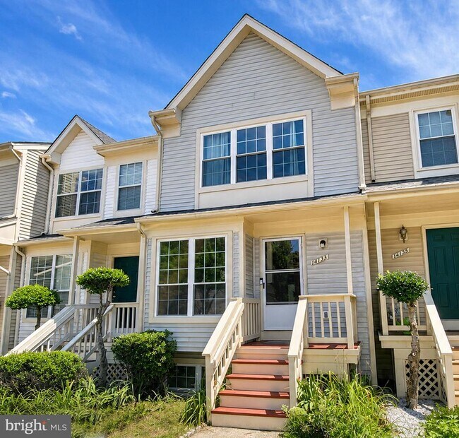 Building Photo - 14133 Autumn Cir