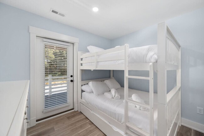 Building Photo - 983 Cruz Bay Ln