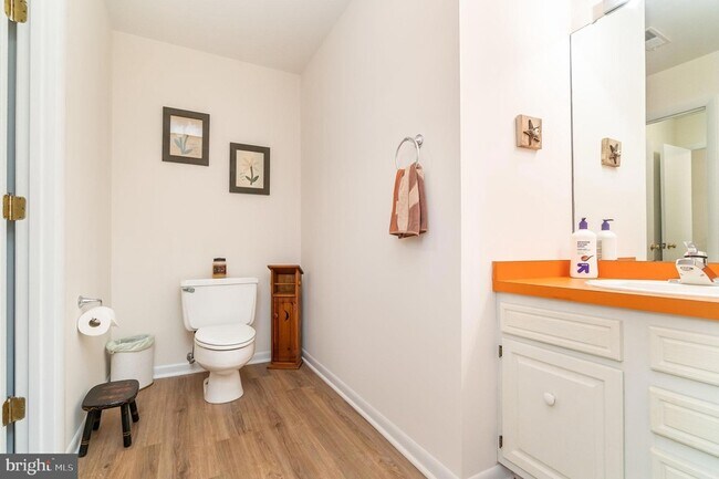 Building Photo - 7411 Marye Rd