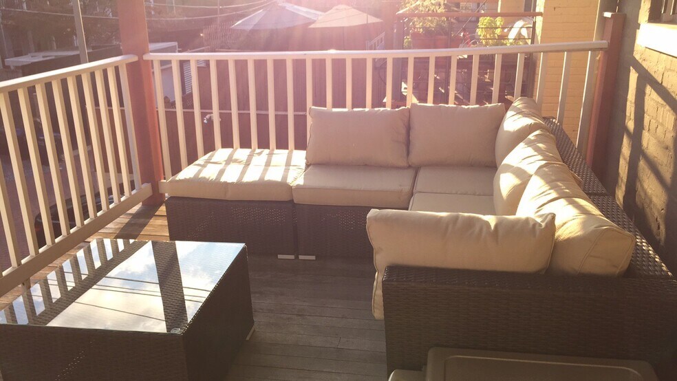 Building Photo - 1932 Calvert St NW