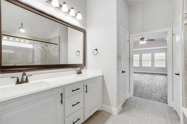 Building Photo - 9100 Amistad Ln