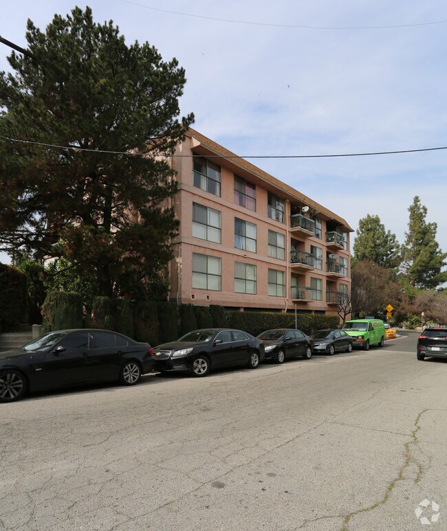 Building Photo - Valleyheart Drive Apartments