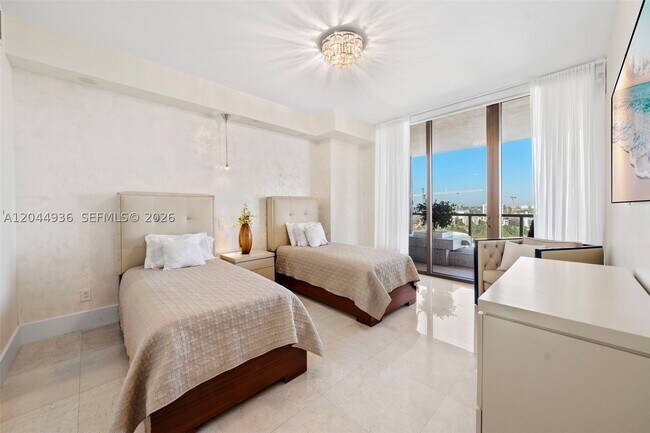 Building Photo - 9705 Collins Ave