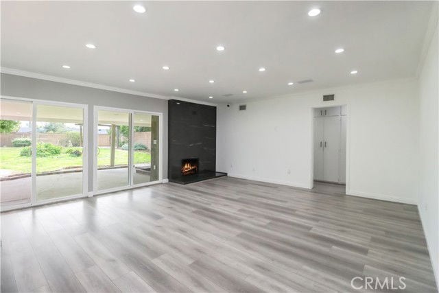 Building Photo - 9752 Laramie Ave